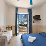 아파트호텔 La Scogliera 3*