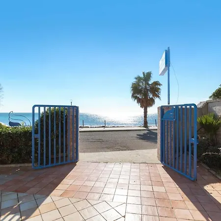 Aparthotel La Scogliera Torre Colimena