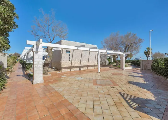 公寓式酒店 La Scogliera 3*